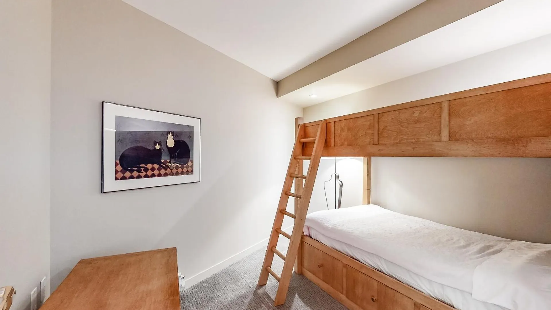 Whistler Peak Lodge Apartment