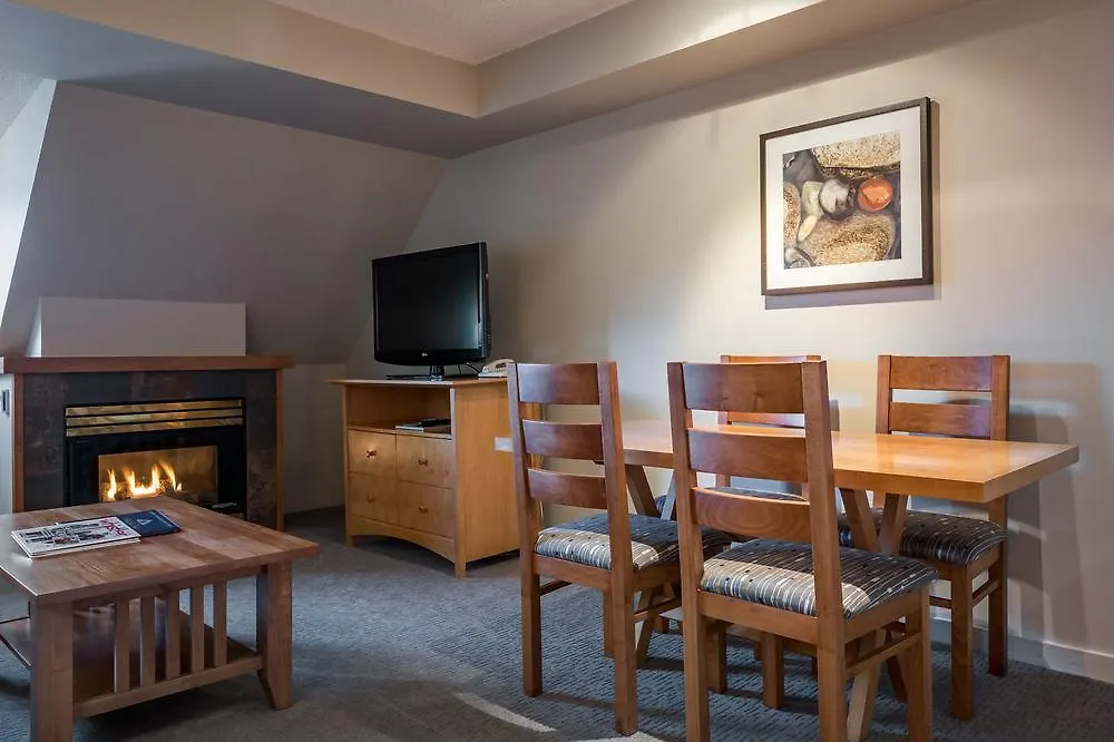 Hotel Whistler Peak Lodge