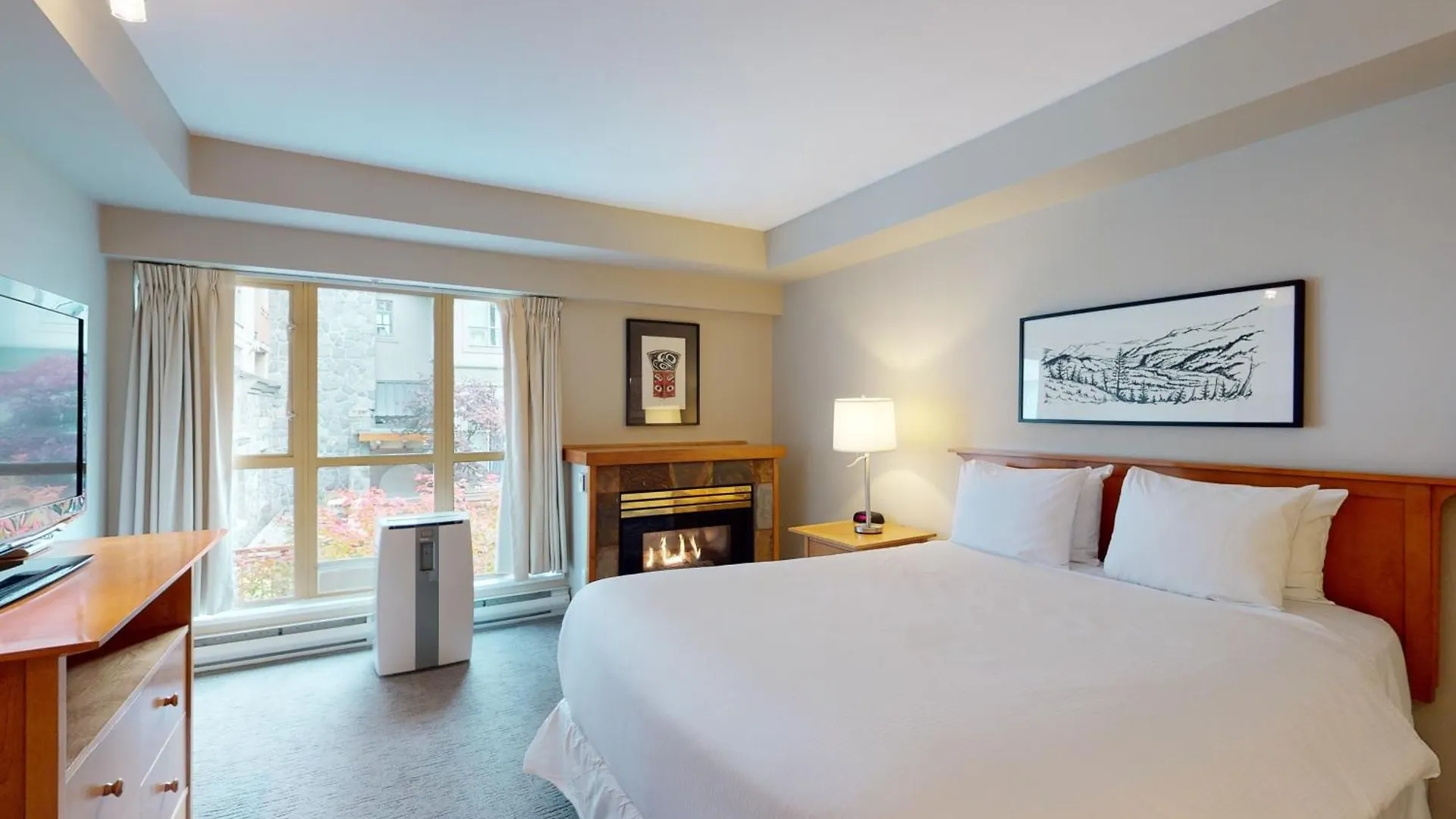 Hotel Whistler Peak Lodge